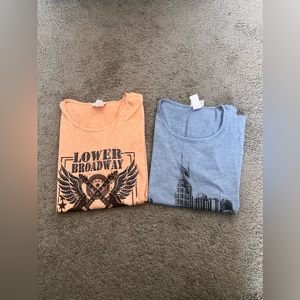2 nashville tees